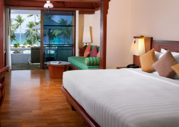 Le Meridien Phuket Beach Resort, Thailand - Junior Suite