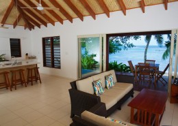 Vale Vale Beachfront Villas, Vanuatu - Room Interior